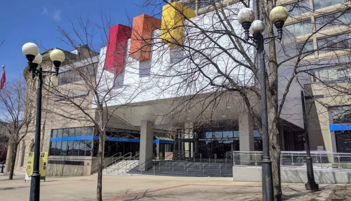 A photo of the exterior of the building that houses Saint John City Hall.