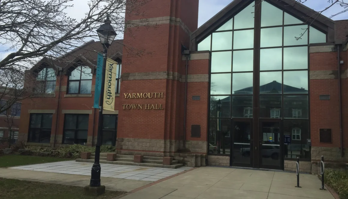 yarmouth town hall