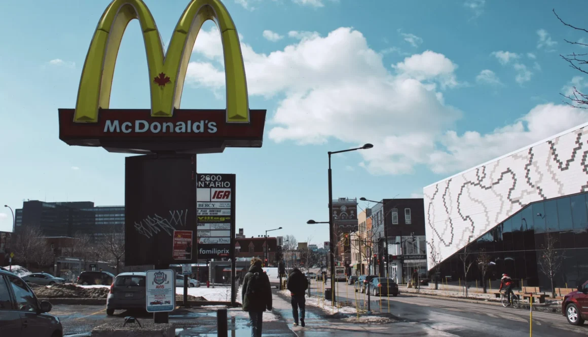 McDonalds logo signage