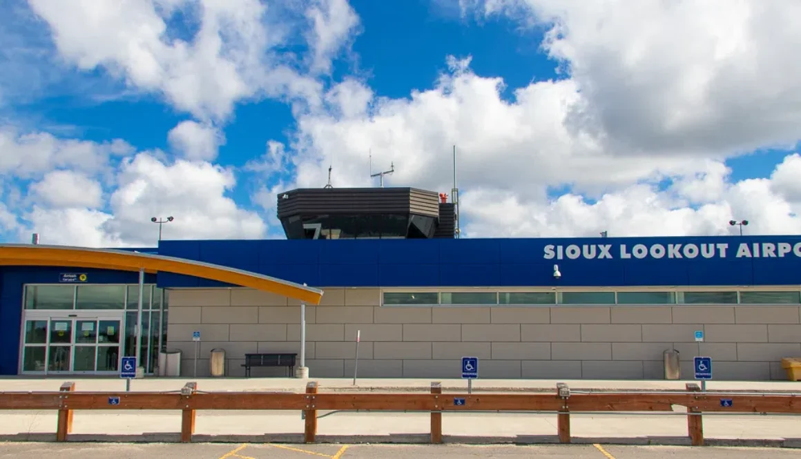 Sioux Lookout Airport Front 1