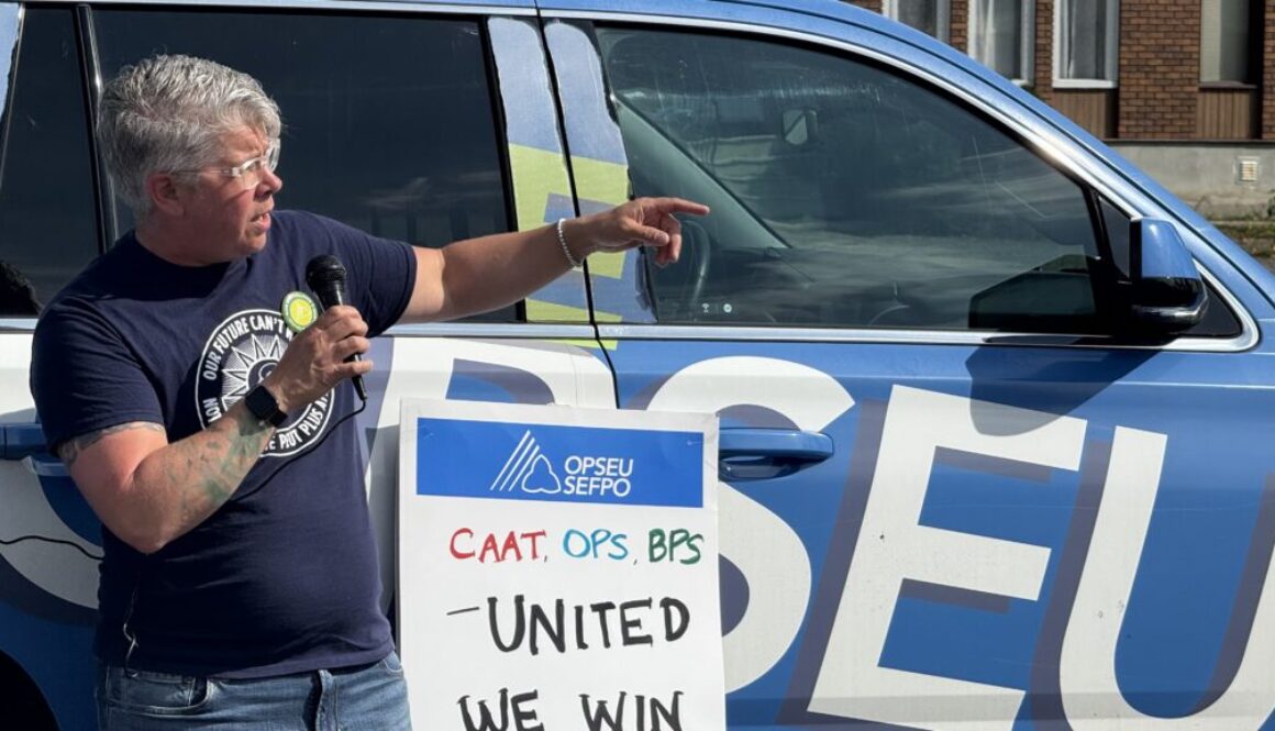 JP Hornick at OPSEU rally Sept 17
