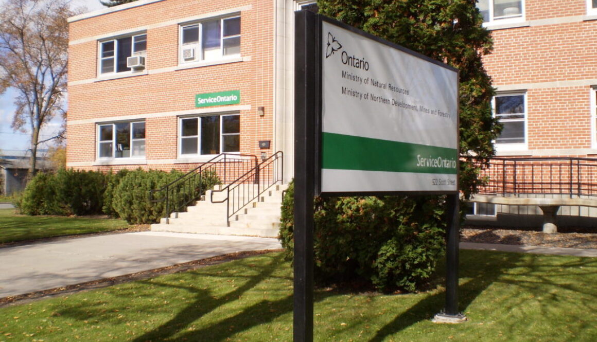 Serivce Ontario Fort Frances