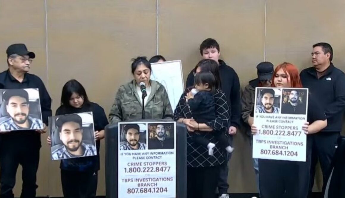 Corey Belesky's family screencapture on NAN YouTube live stream