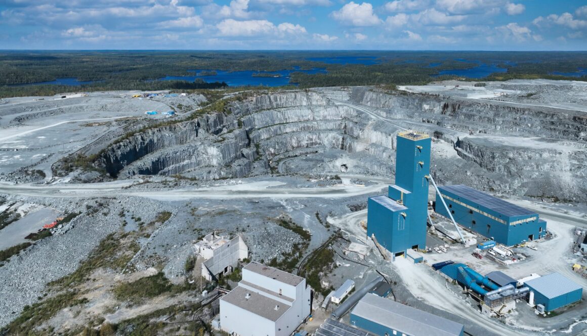 Lac des Iles Mine