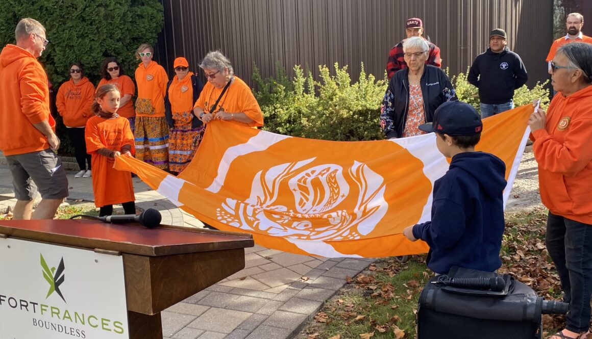 Survivors flag ceremony Sept 23 2024 (5)