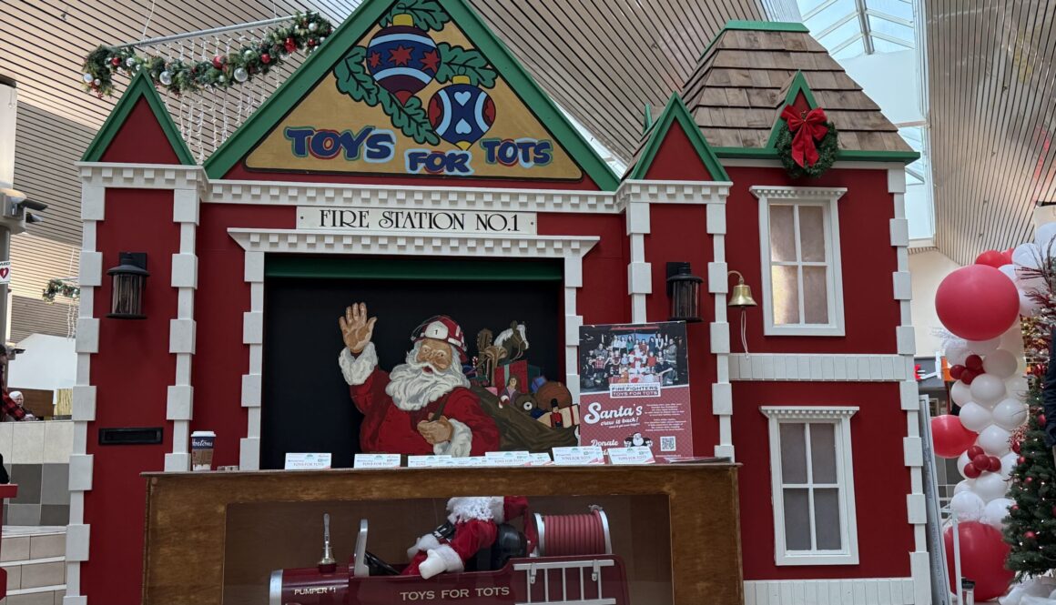 Toys 4 Tots mall DEC 19