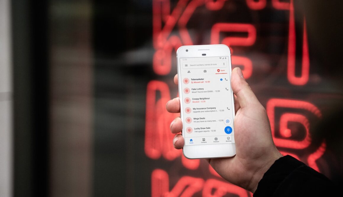 person holding white samsung galaxys 4