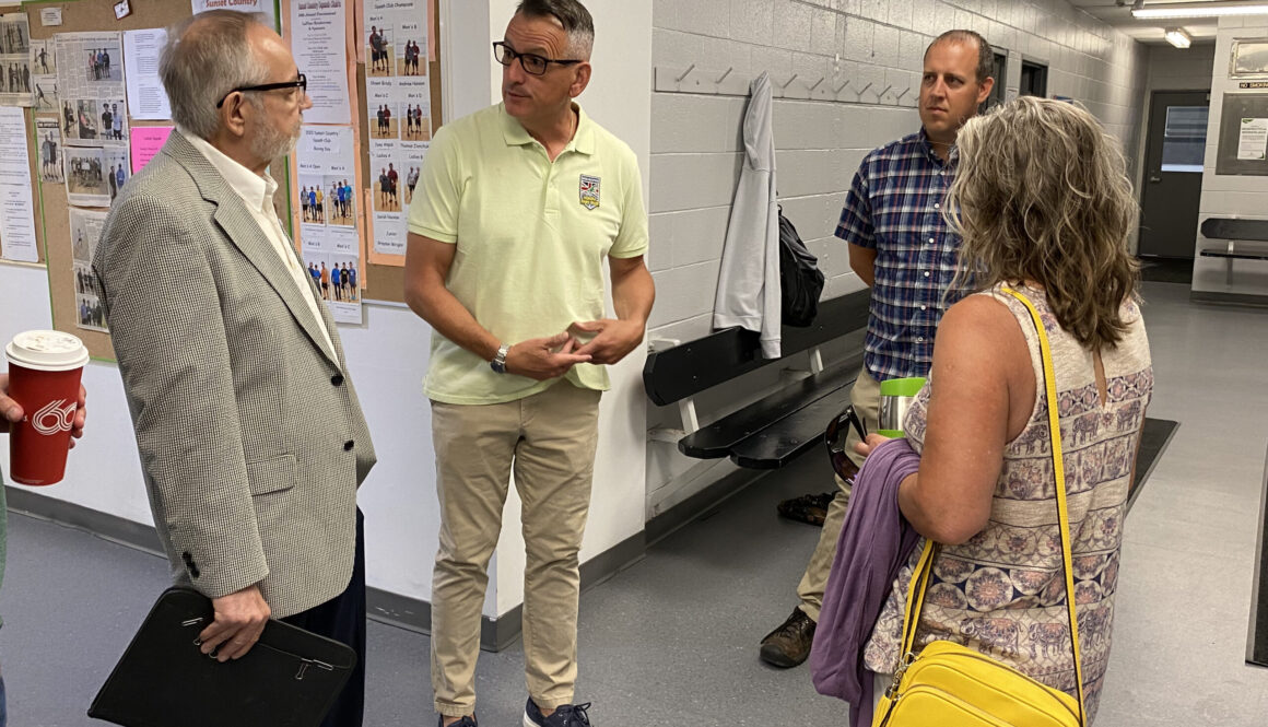 Greg Rickford visits Fort Frances pool Aug 2024 (5)