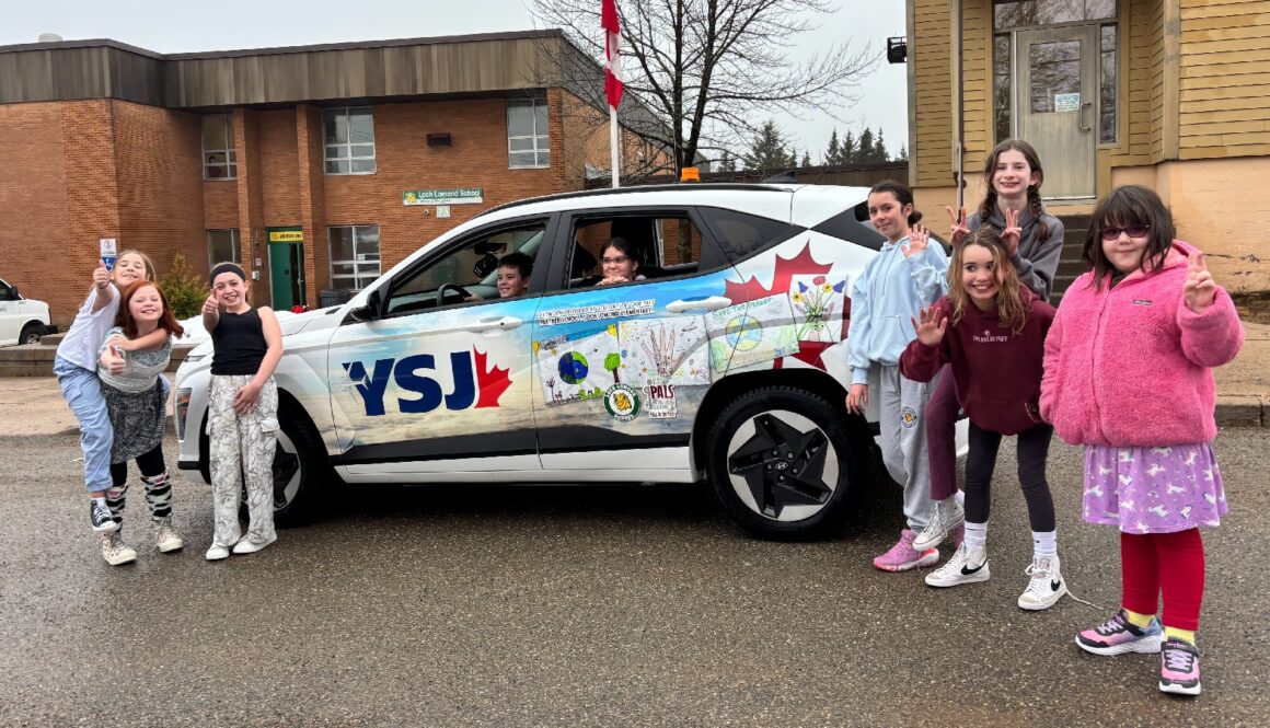 YSJ EV_with the students