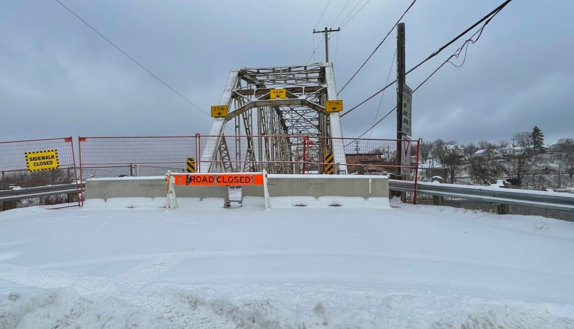 portage bay bridge closed