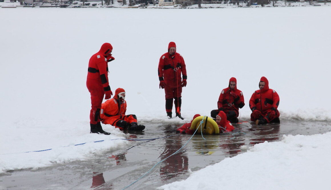 Parsippany Ice Rescue Drill 09